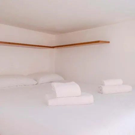 EasyTopStay - Monti Studio Apartment-3